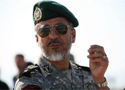 بازدید امیر سیاری از واحدهای رزمی مستقر در سواحل دریای عمان