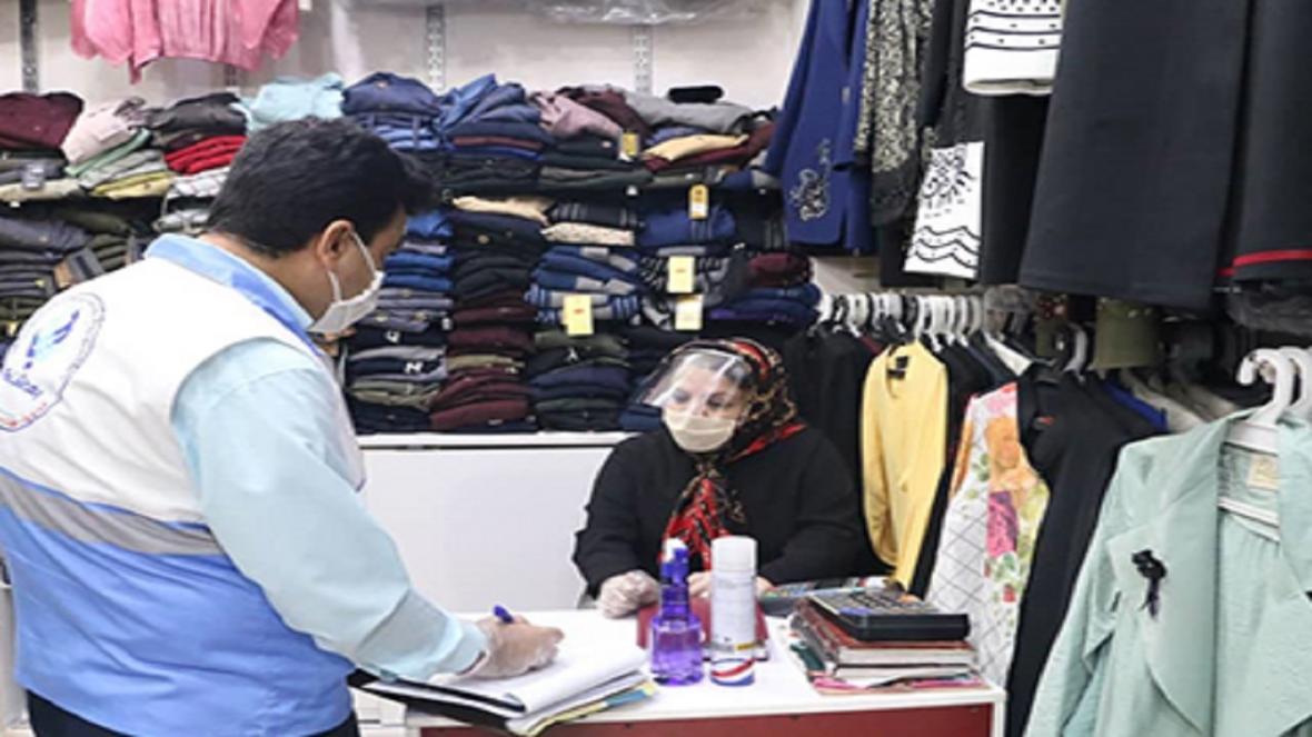 نظارت مستمر بازرسان بهداشت بر مراکز تجاری گناوه نظارت مستمر بازرسان بهداشت بر مراکز تجاری گناوه