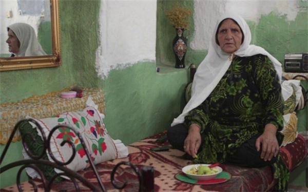 دغدغه ام روایت مادران اقوام ایرانی بود، به نه نه مخمل رسیدم