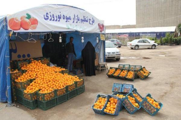 ایستگاه های تنظیم قیمت میوه عید قم؛ شوخی بی مزه با مردم