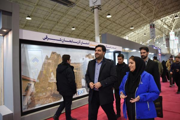 نمایشگاه رینوتکس حرکت ساز است نمایشگاه رینوتکس حرکت ساز است