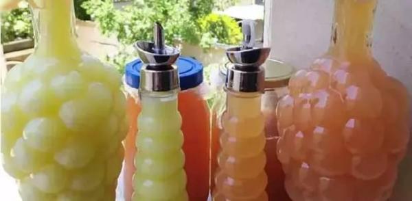 حضور جدی چاشنی های محبوب شیرازی بر سر سفره ایرانی ها حضور جدی چاشنی های محبوب شیرازی بر سر سفره ایرانی ها