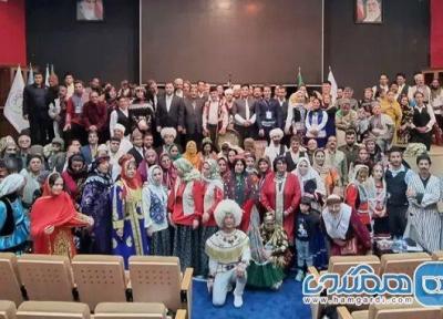 نشست شخصیتهای بومگردی ایران در نمایشگاه گردشگری تهران برگزار گردید