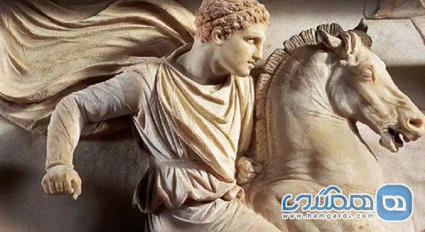 سه نفر از اعضای خانواده اسکندر مقدونی در مقبره هایی در یونان سه نفر از اعضای خانواده اسکندر مقدونی در مقبره هایی در یونان دفن شده اند