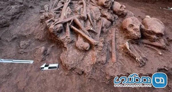 کشف یک گور 1500 ساله حین حفاری ها برای توسعه سیستم فاضلاب در کشف یک گور 1500 ساله حین حفاری ها برای توسعه سیستم فاضلاب در مکزیک