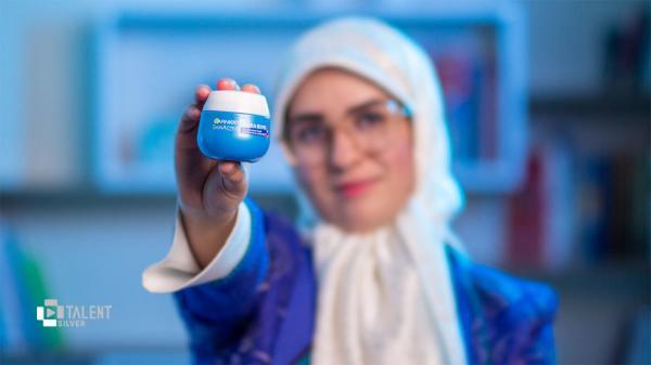آنالیز کرم آبرسان گارنیه سری Hydra Bomb؛ حاوی هیالورونیک اسید و عصاره انار